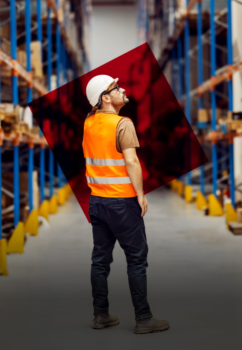 Colaborador protegido com o Seguro Acidentes Trabalho.