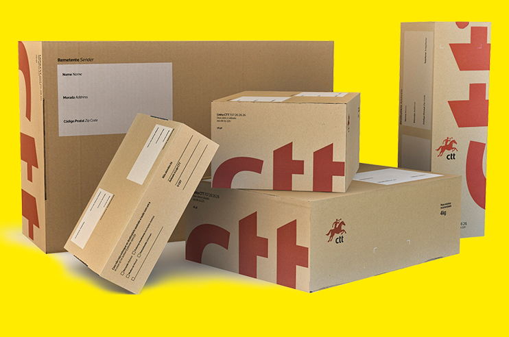 Caixas CTT para envio de encomendas