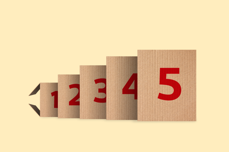 5 embalagens que representam os 5 envios do Pack Expresso.