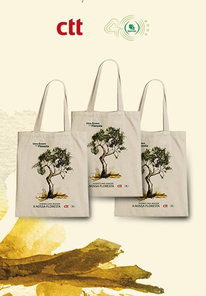 3 sacos de pano com imagem de uma oliveira